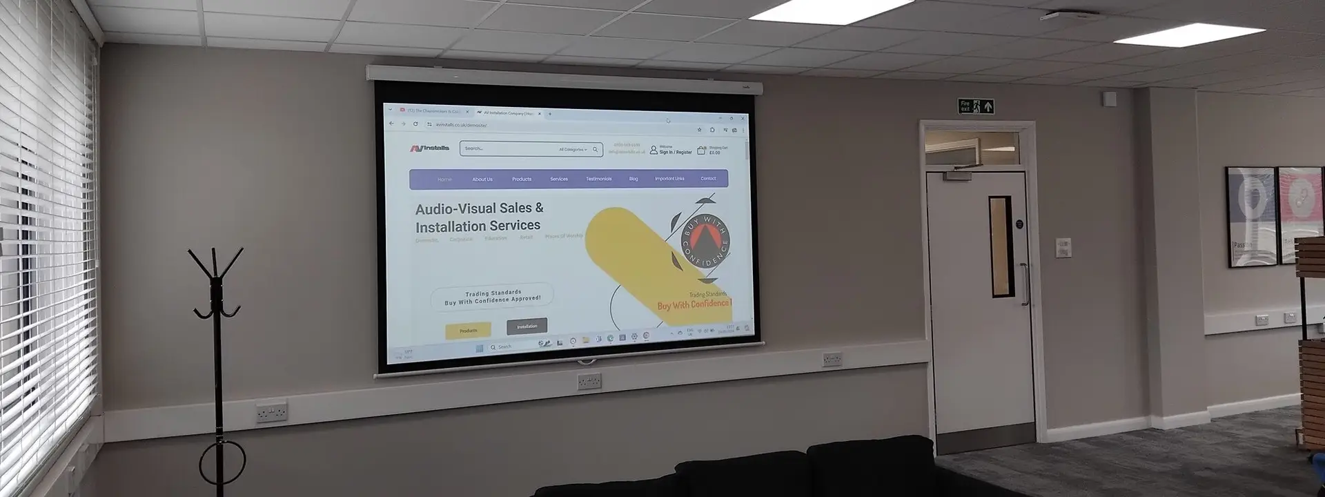 audio visual equipment in meeting rooms