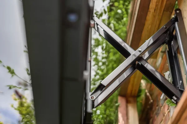 Future Automation IP-PS80 Outdoor TV Wall Bracket