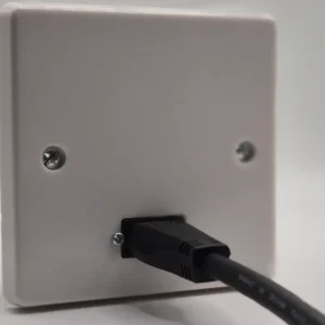 single hdmi connection wall plate with hdmi lead plugged in