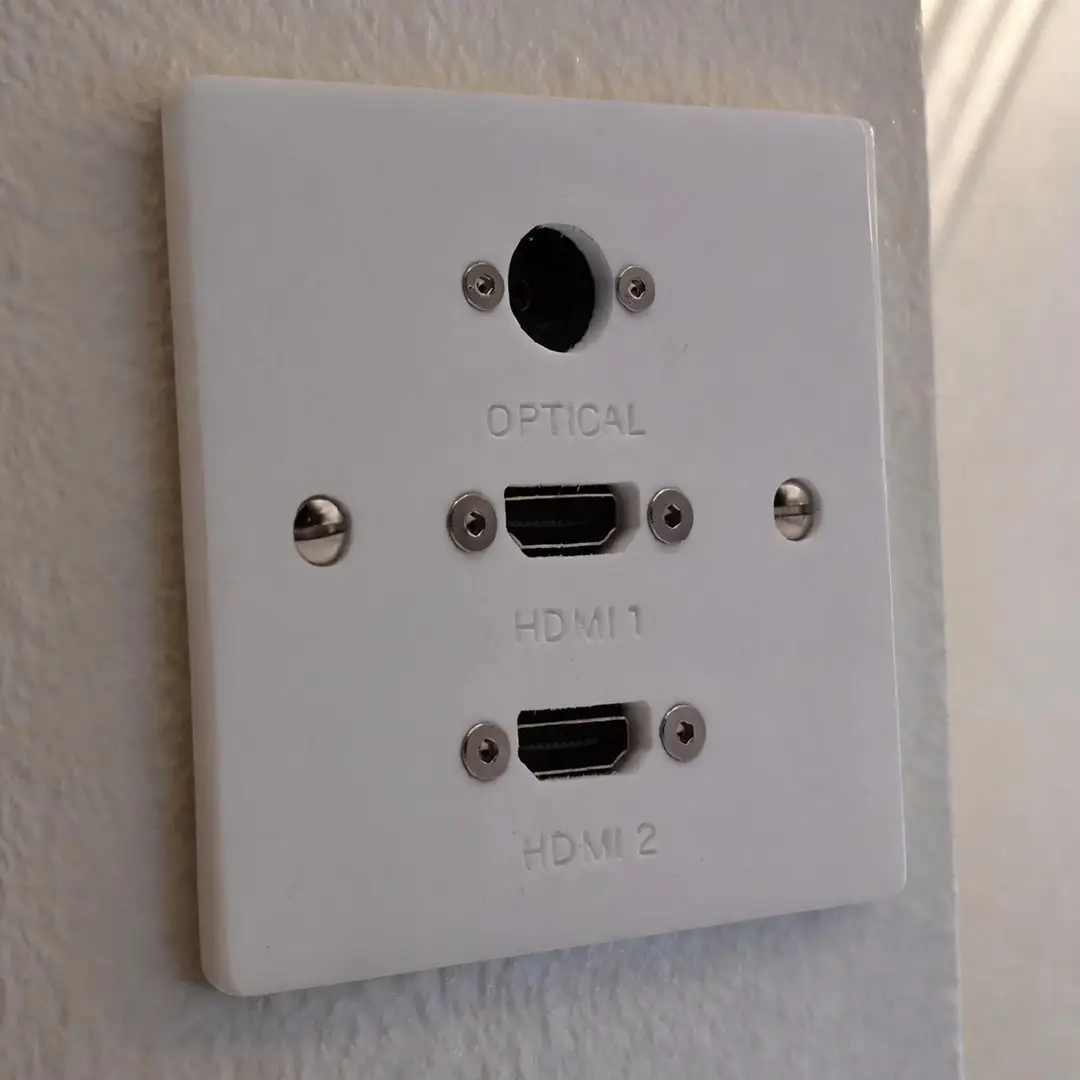 Single Gang Dual HDMI With Optical Wall Plate Single Gang Dual HDMI With Optical Wall Plate