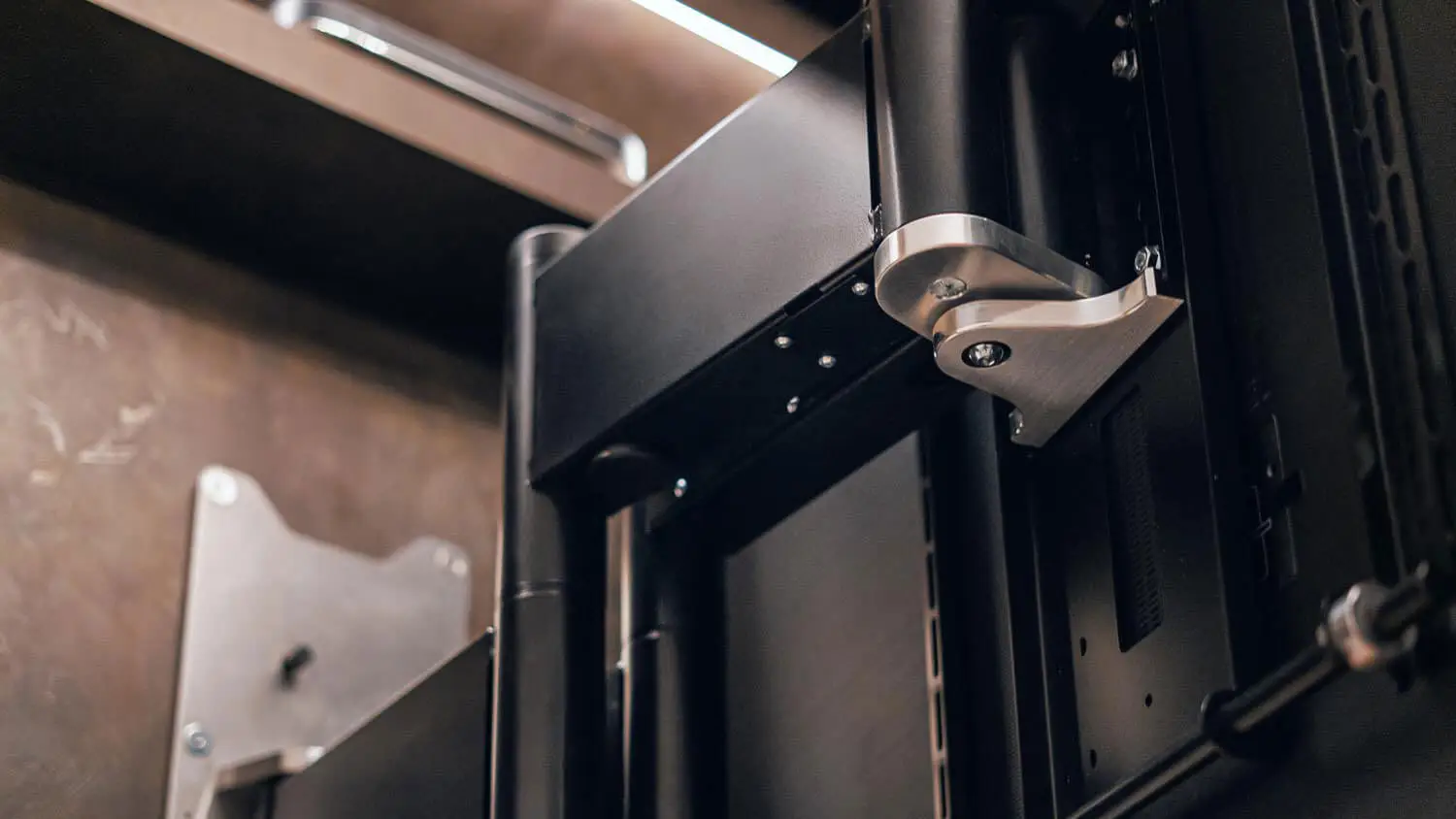Future Automation QA2-60 Motorised Articulated TV Mount