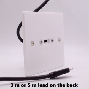 single gang wall plate with a usb-c 3.2 connection socket and lead